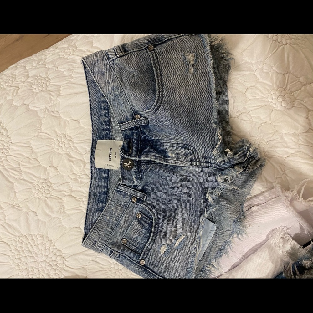 One teaspoon shorts